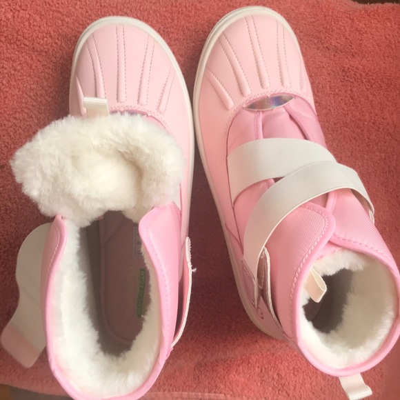 SOLD ! BareTraps Memory Foam boots - Picture 5 of 5